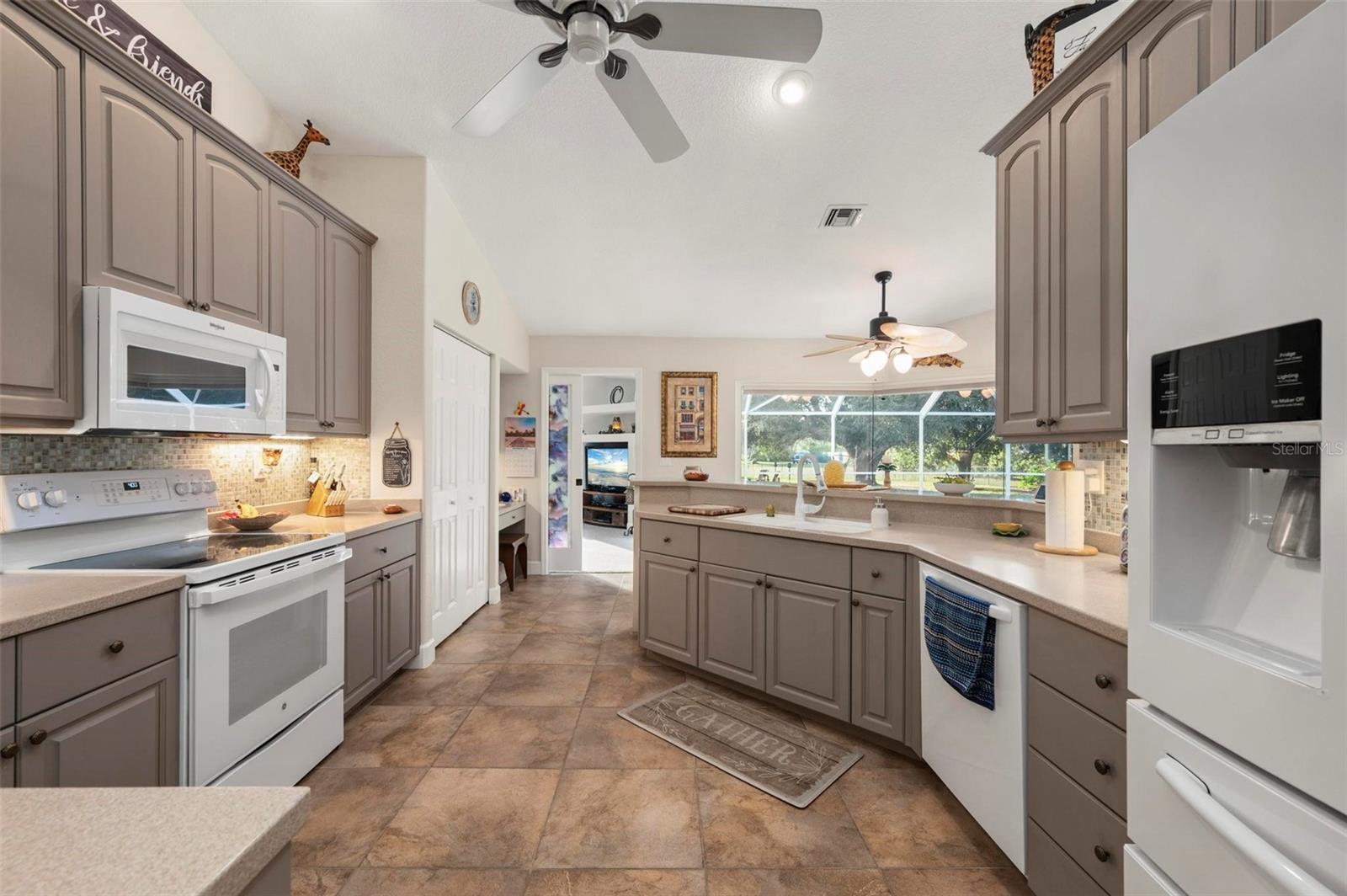 407 ORLANDO BLVD, PORT CHARLOTTE, FL, 33954