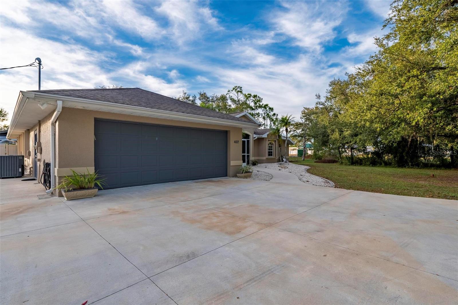 407 ORLANDO BLVD, PORT CHARLOTTE, FL, 33954