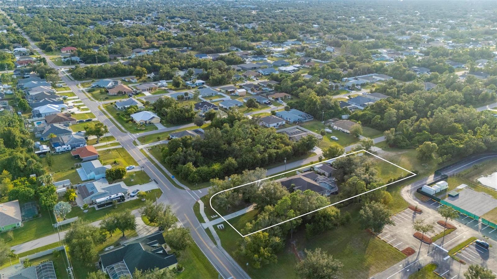 407 ORLANDO BLVD, PORT CHARLOTTE, FL, 33954