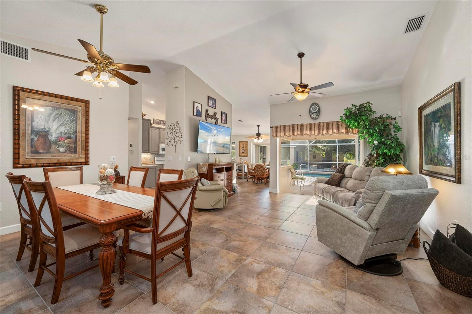 407 ORLANDO BLVD, PORT CHARLOTTE, FL, 33954