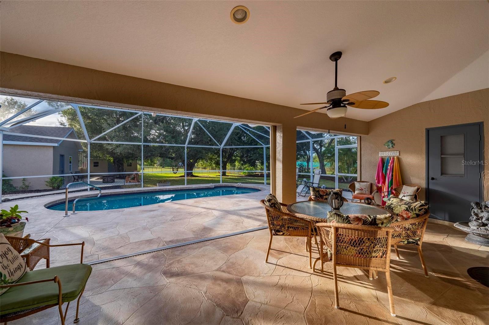 407 ORLANDO BLVD, PORT CHARLOTTE, FL, 33954