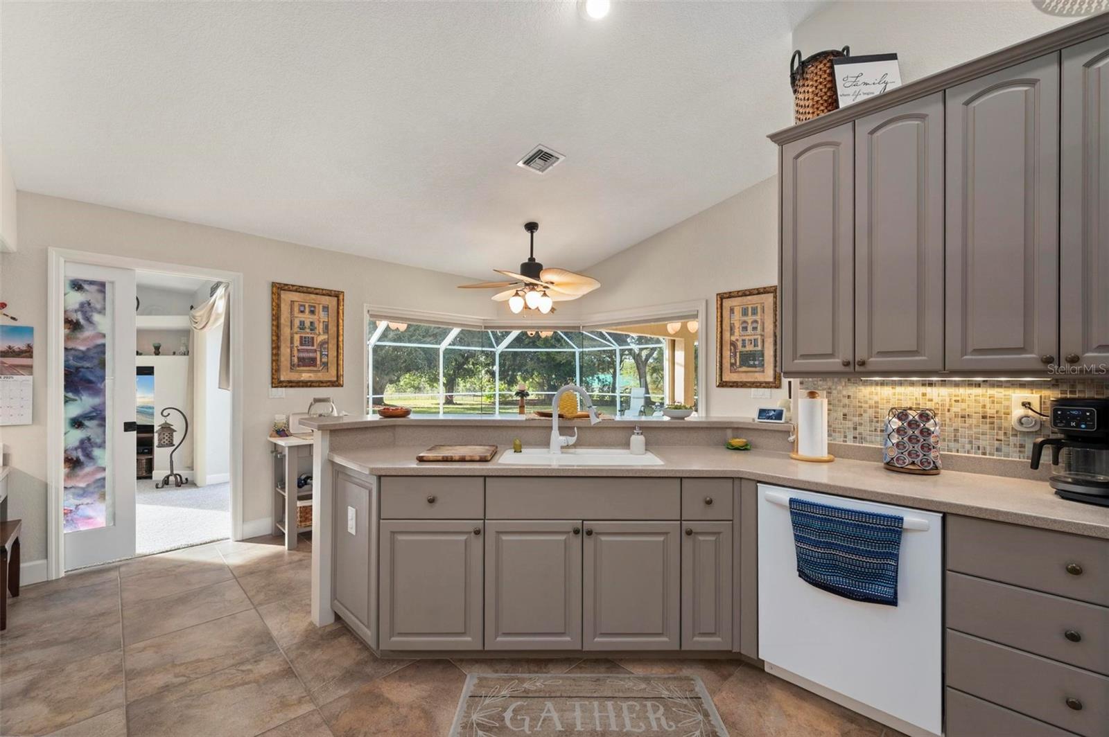 407 ORLANDO BLVD, PORT CHARLOTTE, FL, 33954