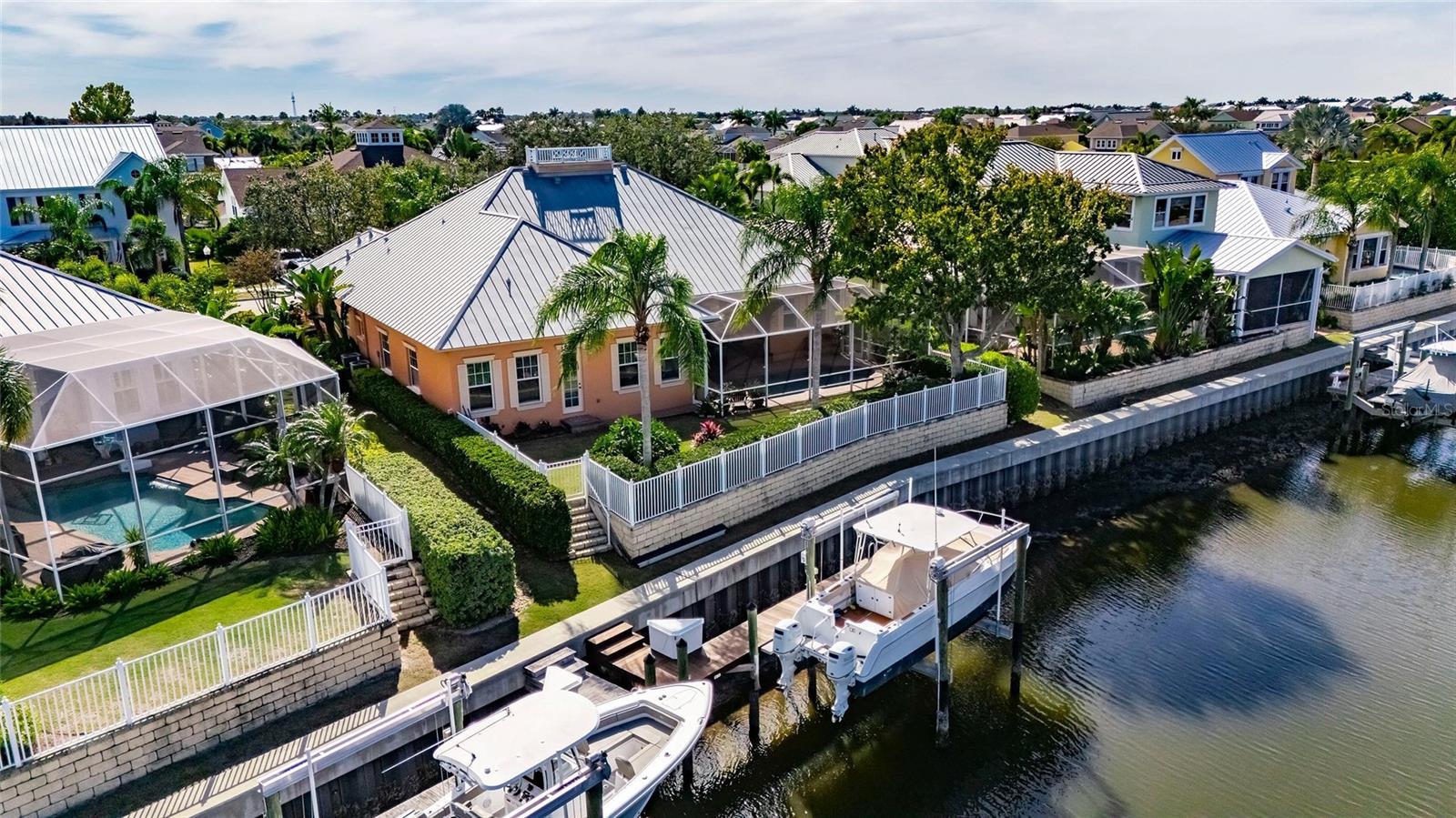 539 ISLEBAY DR, APOLLO BEACH, FL, 33572