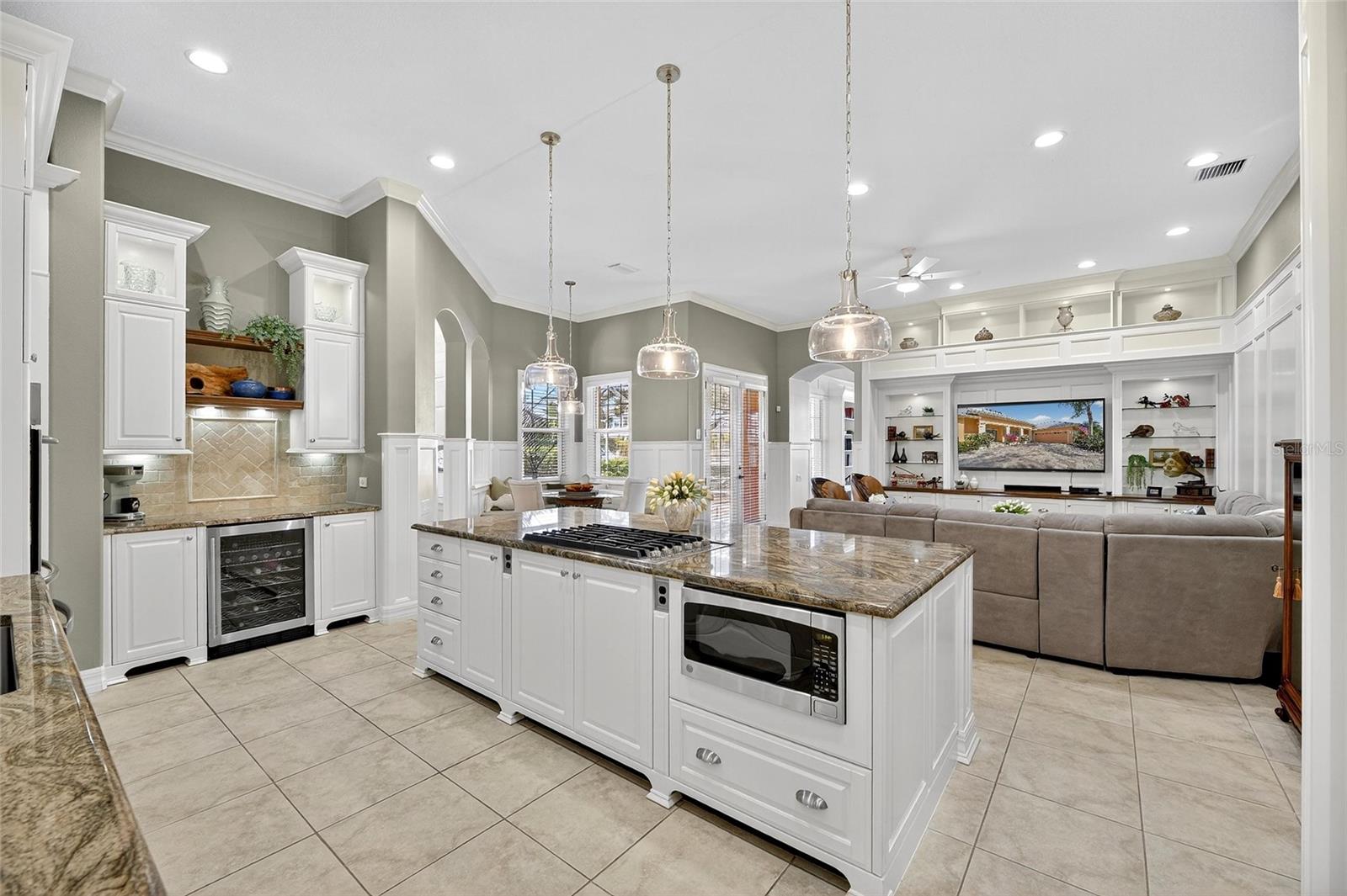 539 ISLEBAY DR, APOLLO BEACH, FL, 33572