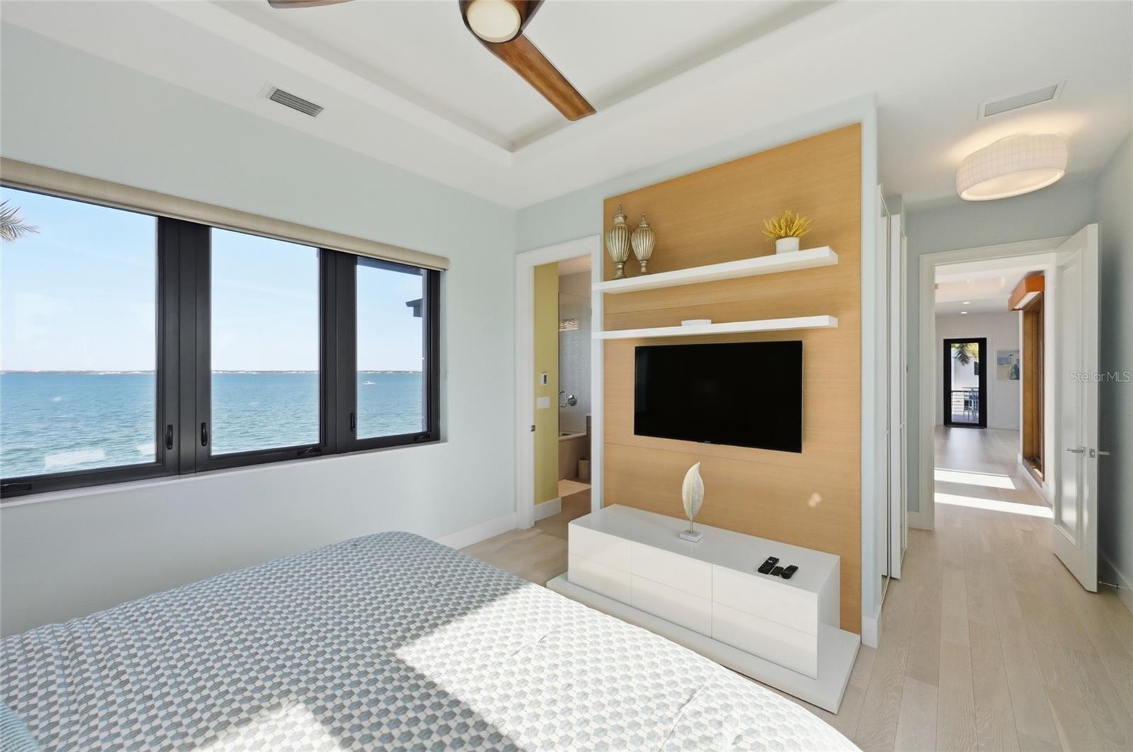 600 WEDGE LN, LONGBOAT KEY, FL, 34228