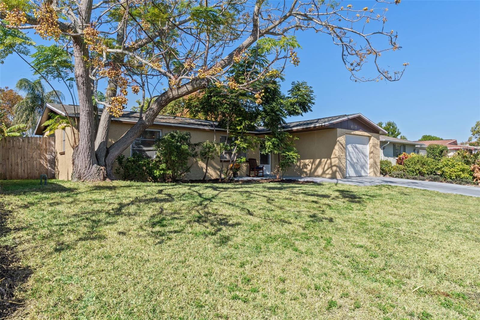 9315 PALM AVE, PORT RICHEY, FL, 34668