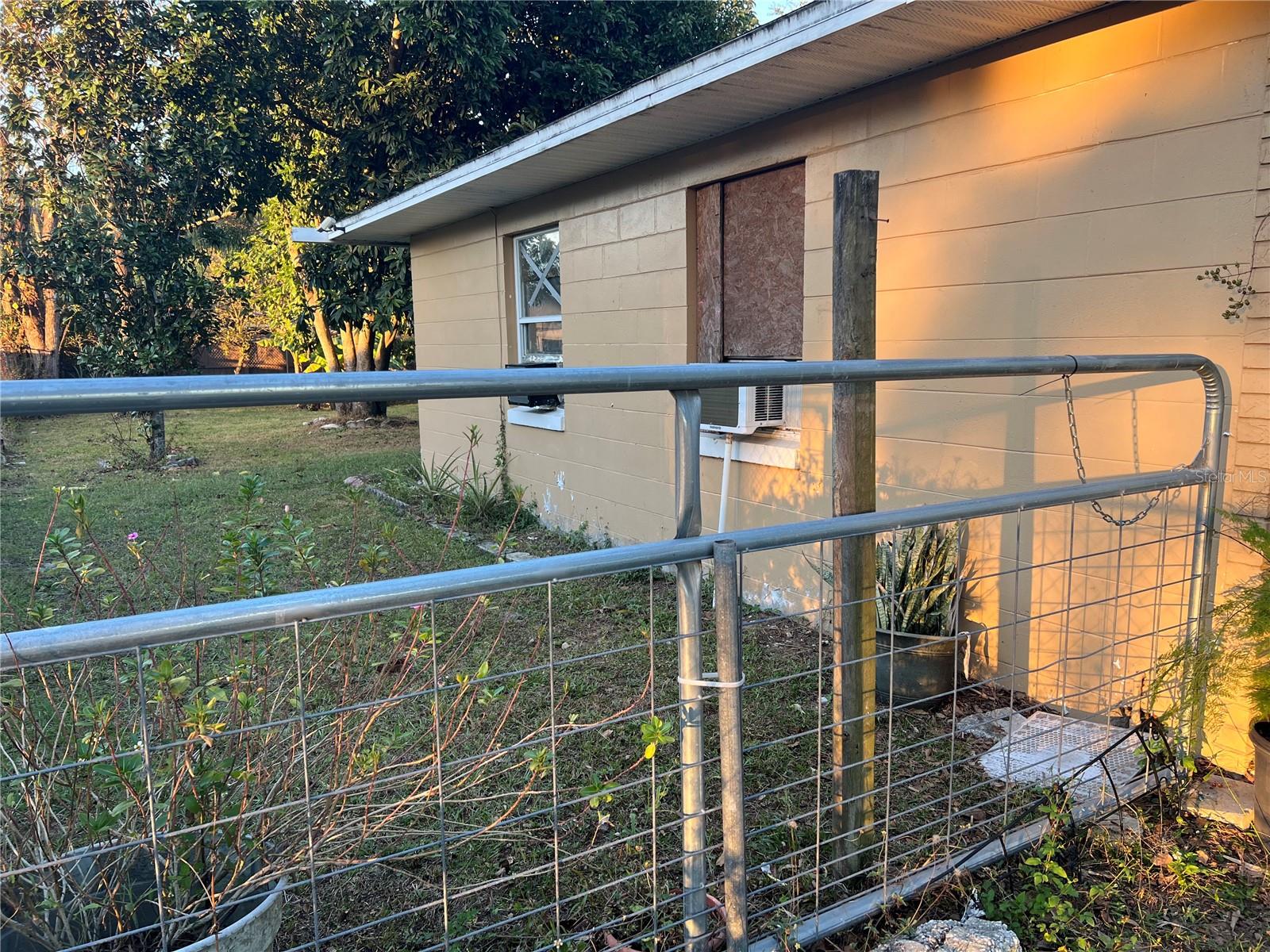 39431 LINCOLN AVE, ZEPHYRHILLS, FL, 33542