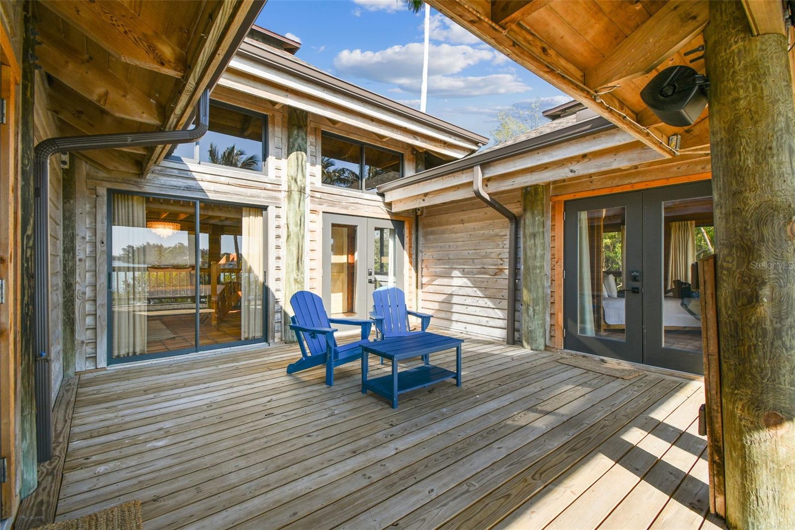 TB8448347 Property Photo