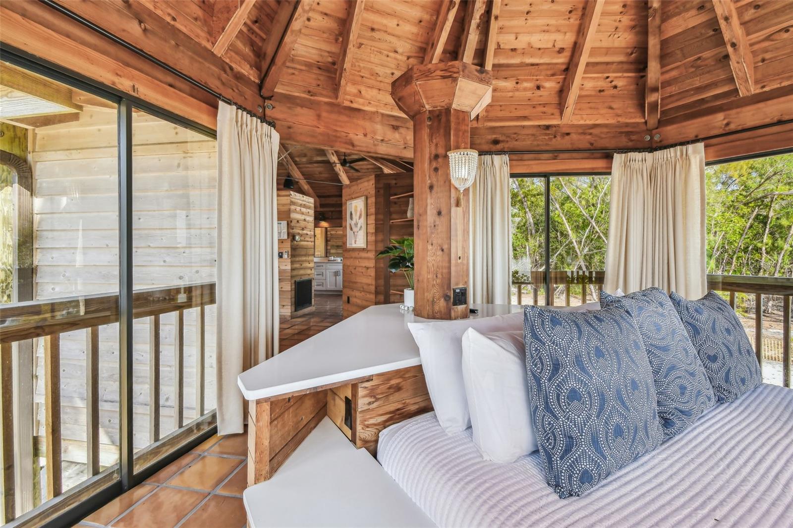 TB8448347 Property Photo