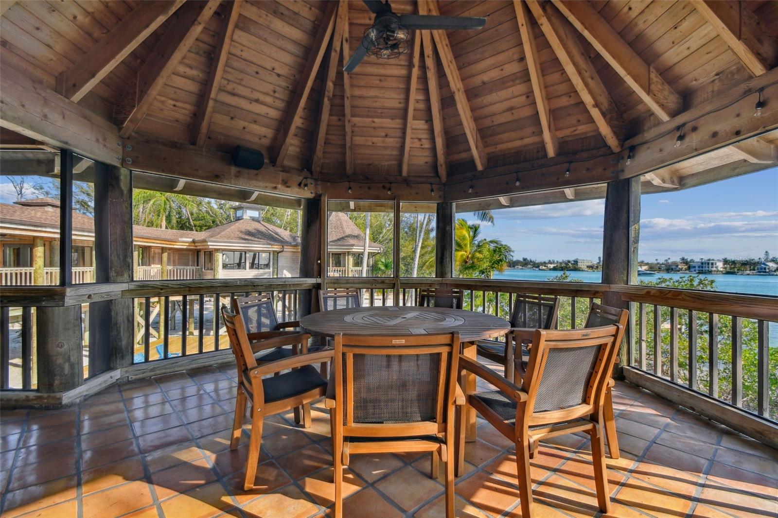 TB8448347 Property Photo