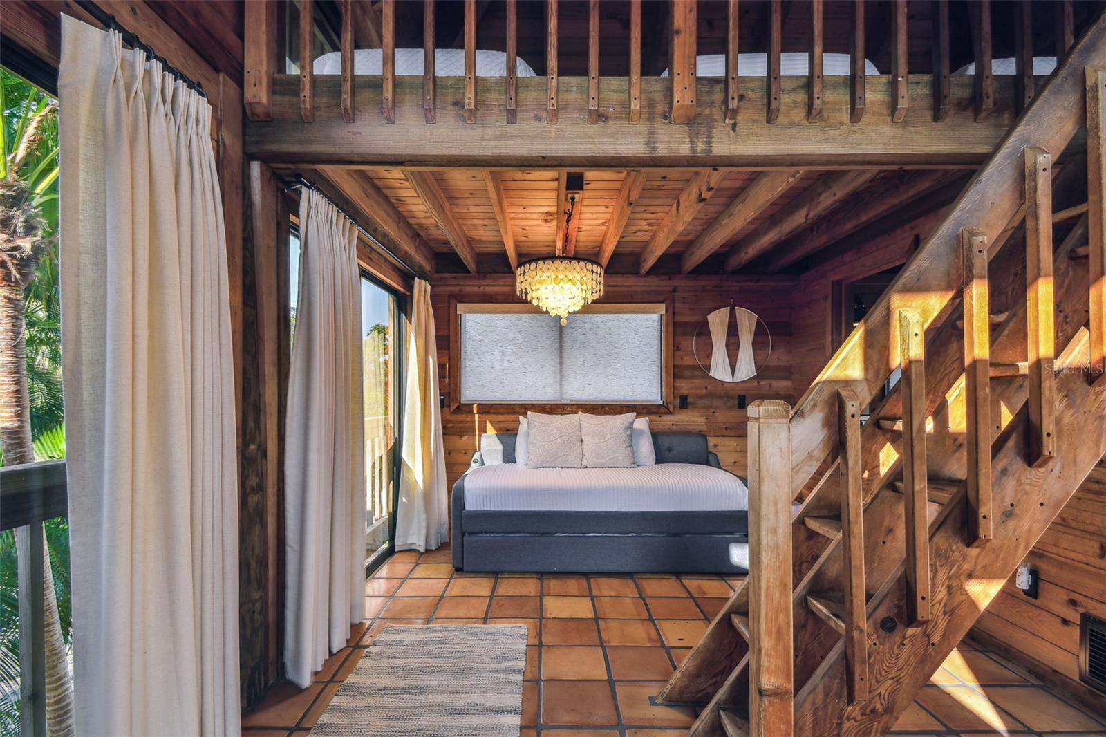 TB8448347 Property Photo