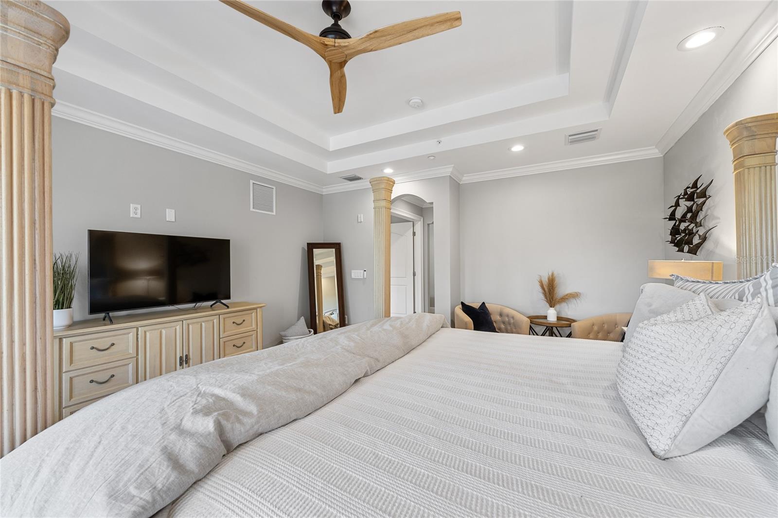 604 GULF BLVD #207, INDIAN ROCKS BEACH, FL, 33785