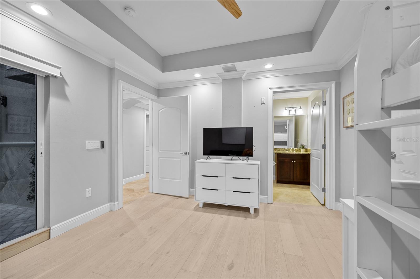 604 GULF BLVD #207, INDIAN ROCKS BEACH, FL, 33785