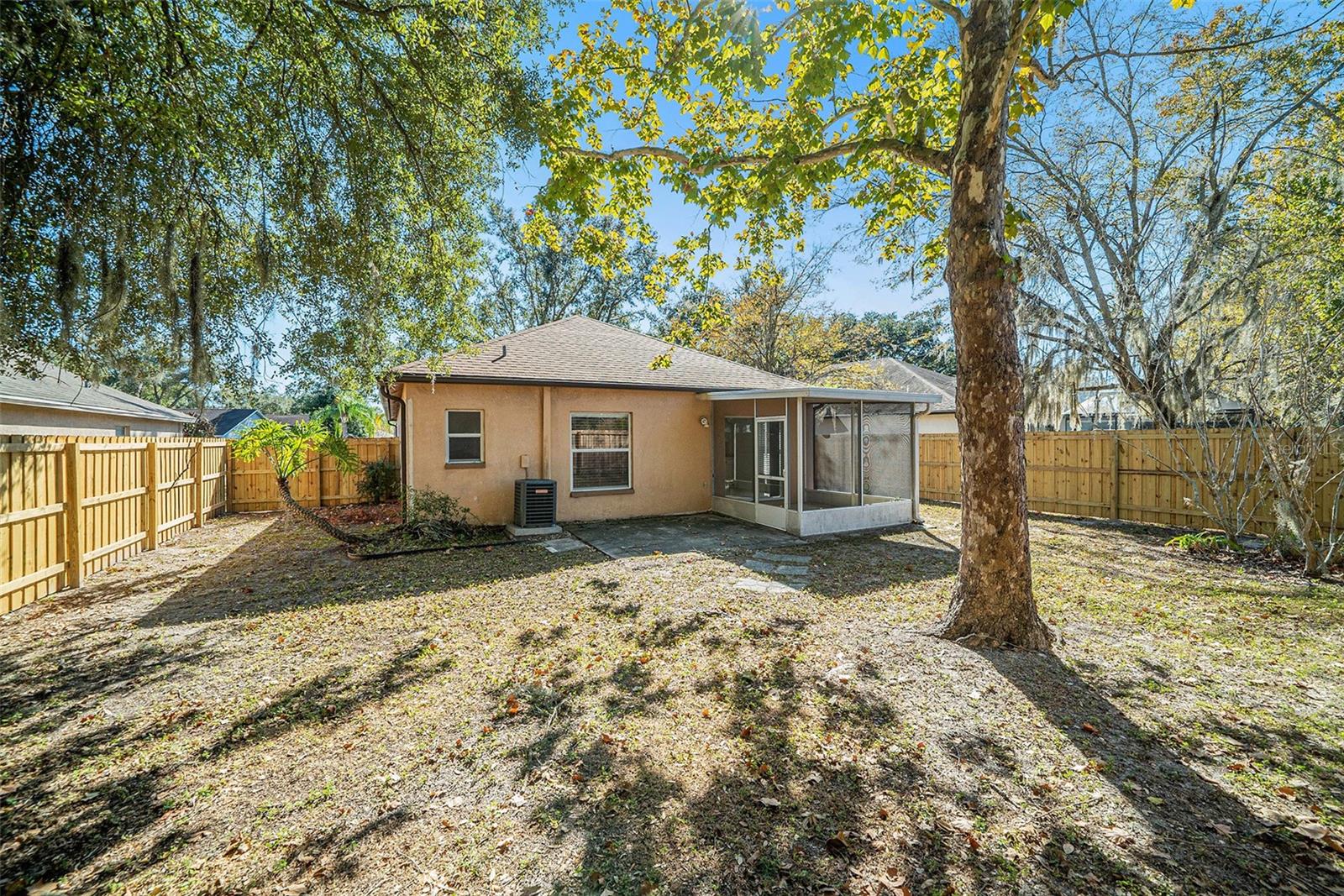 1947 TINKER DR, LUTZ, FL, 33559