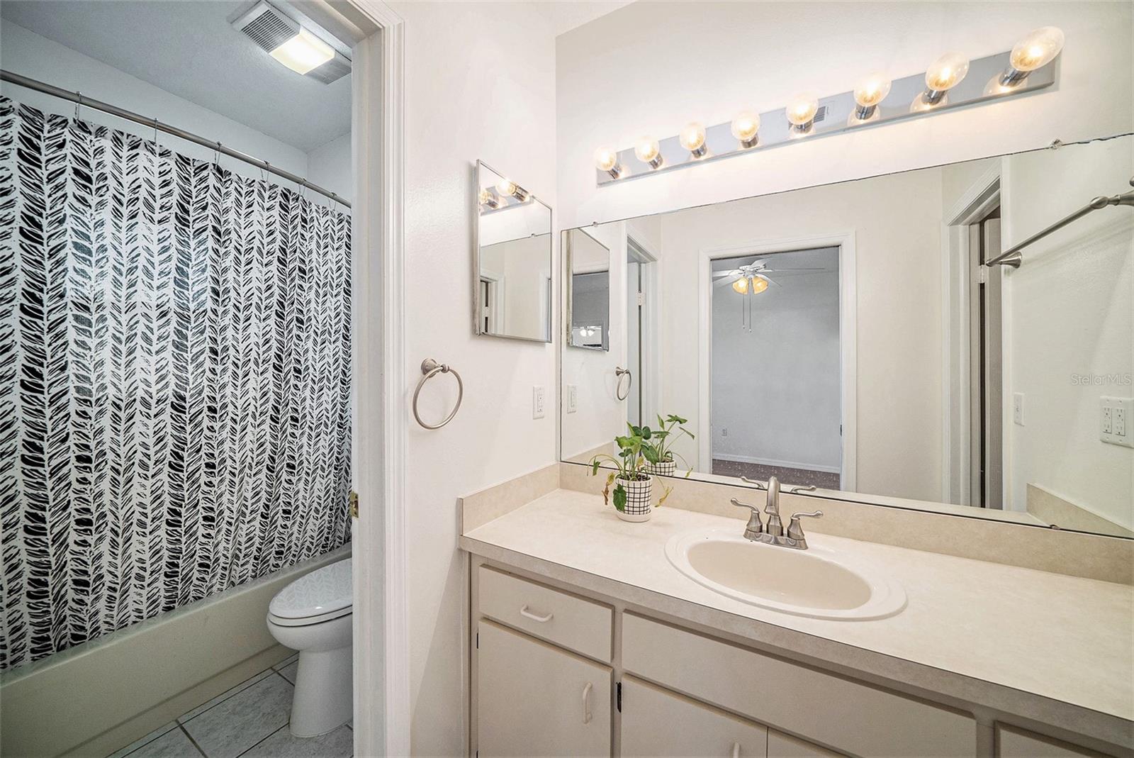 1947 TINKER DR, LUTZ, FL, 33559