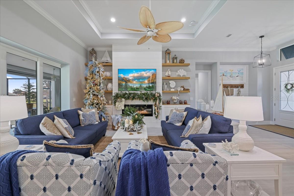 255 ROTONDA BLVD S, ROTONDA WEST, FL, 33947