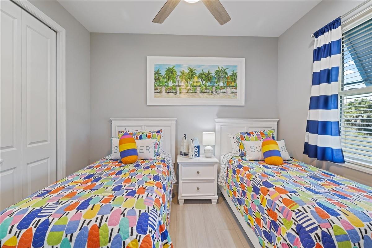 255 ROTONDA BLVD S, ROTONDA WEST, FL, 33947