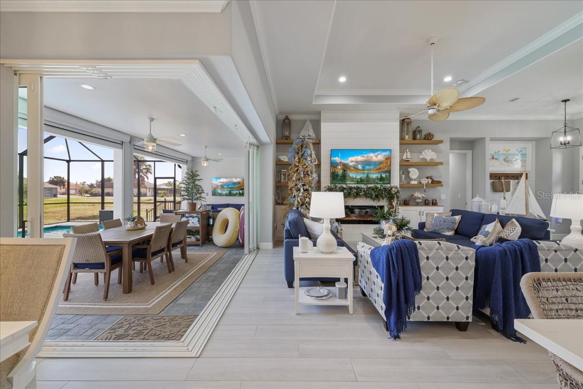 255 ROTONDA BLVD S, ROTONDA WEST, FL, 33947