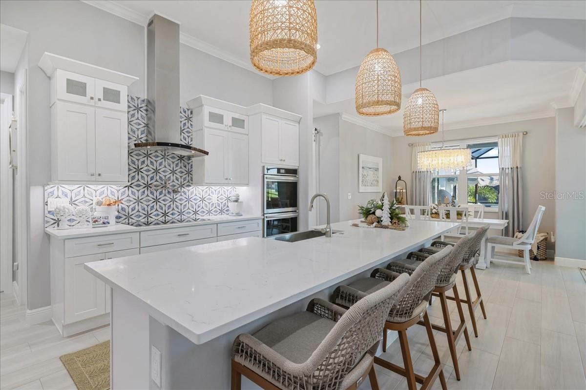 255 ROTONDA BLVD S, ROTONDA WEST, FL, 33947