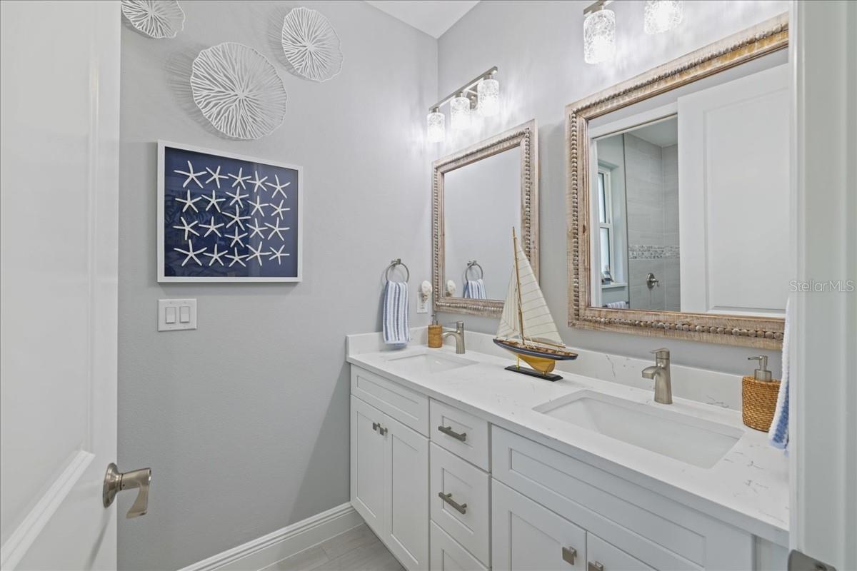 255 ROTONDA BLVD S, ROTONDA WEST, FL, 33947