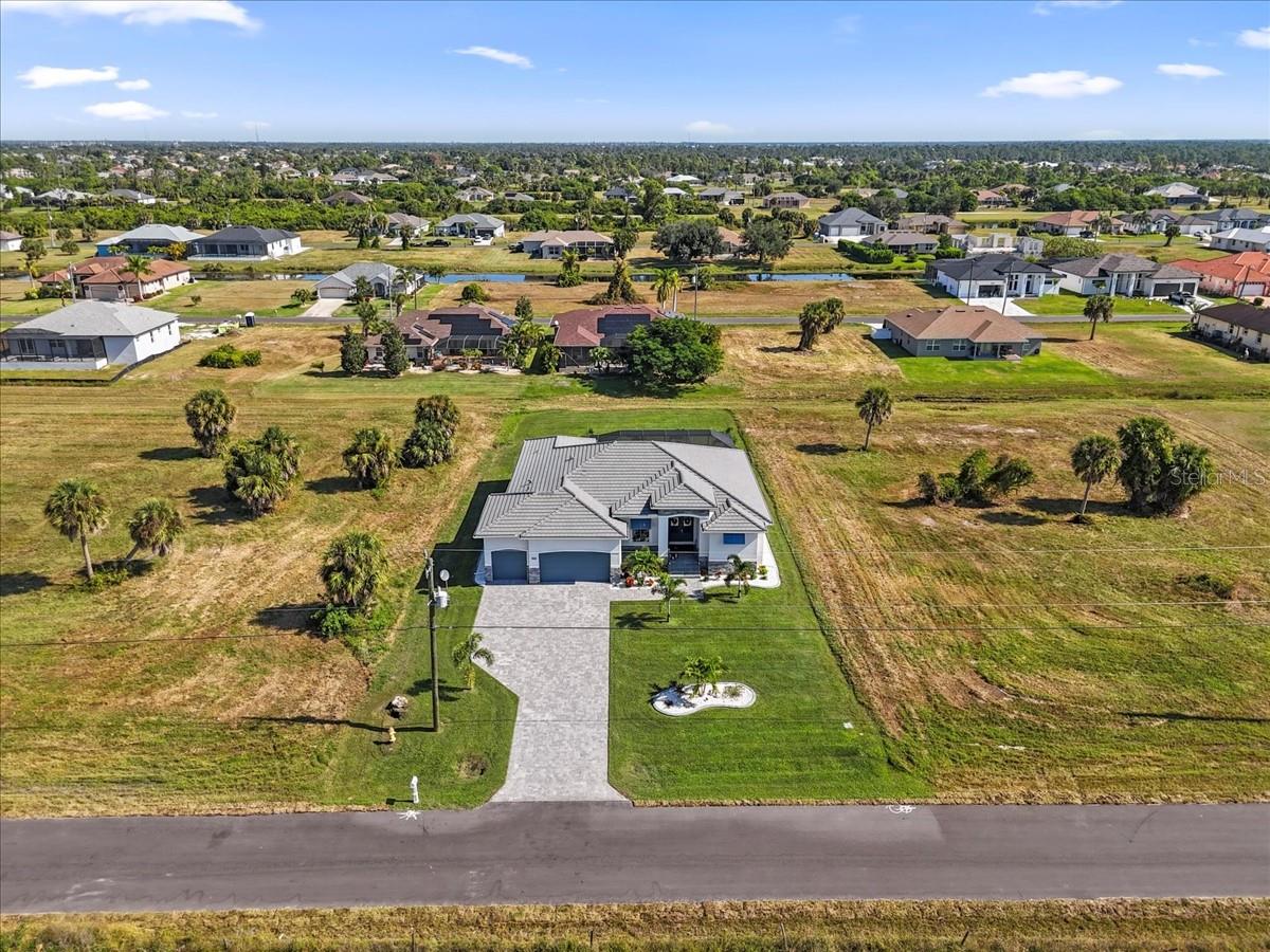 255 ROTONDA BLVD S, ROTONDA WEST, FL, 33947