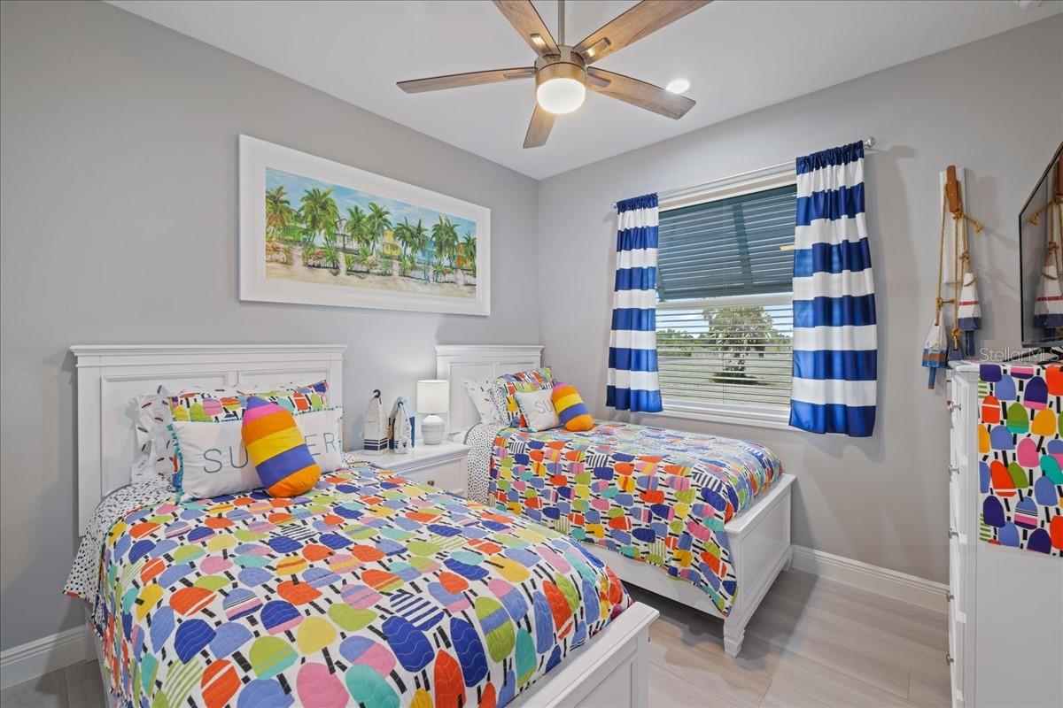 255 ROTONDA BLVD S, ROTONDA WEST, FL, 33947