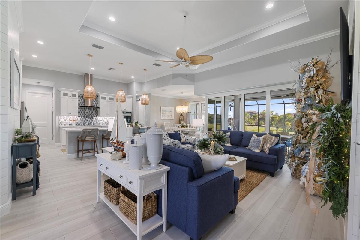 255 ROTONDA BLVD S, ROTONDA WEST, FL, 33947