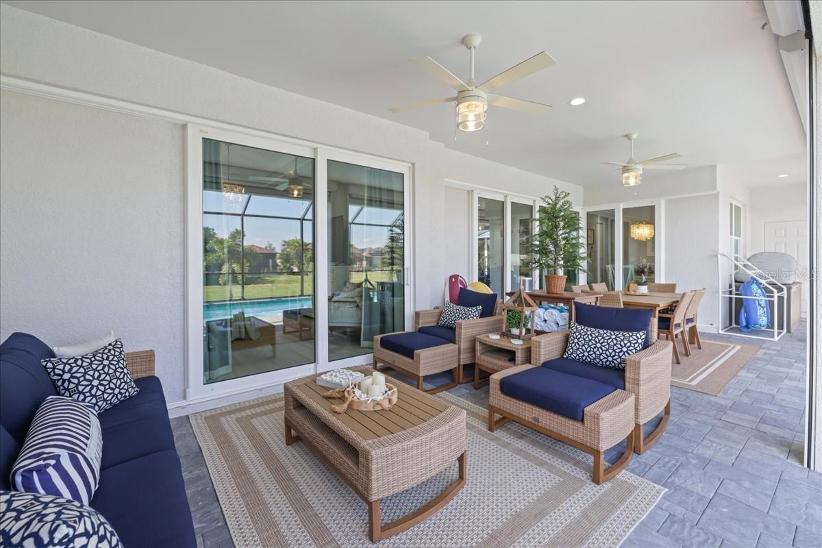 255 ROTONDA BLVD S, ROTONDA WEST, FL, 33947