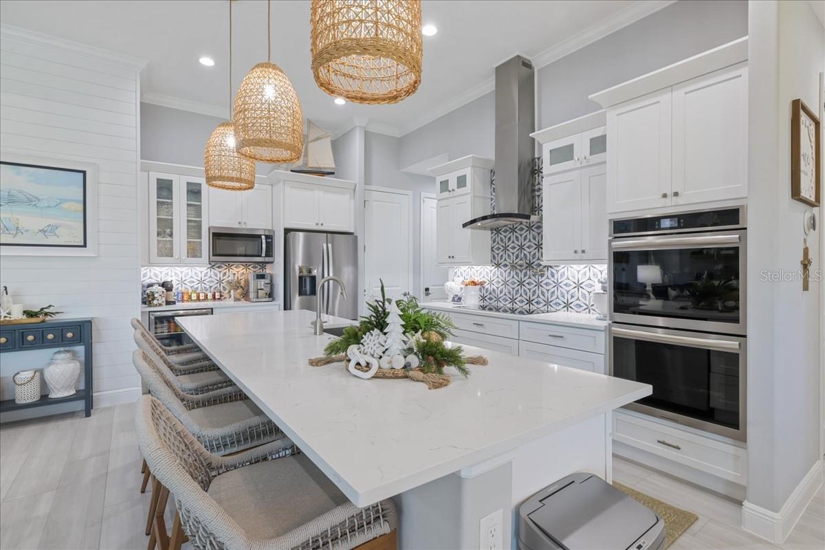 255 ROTONDA BLVD S, ROTONDA WEST, FL, 33947