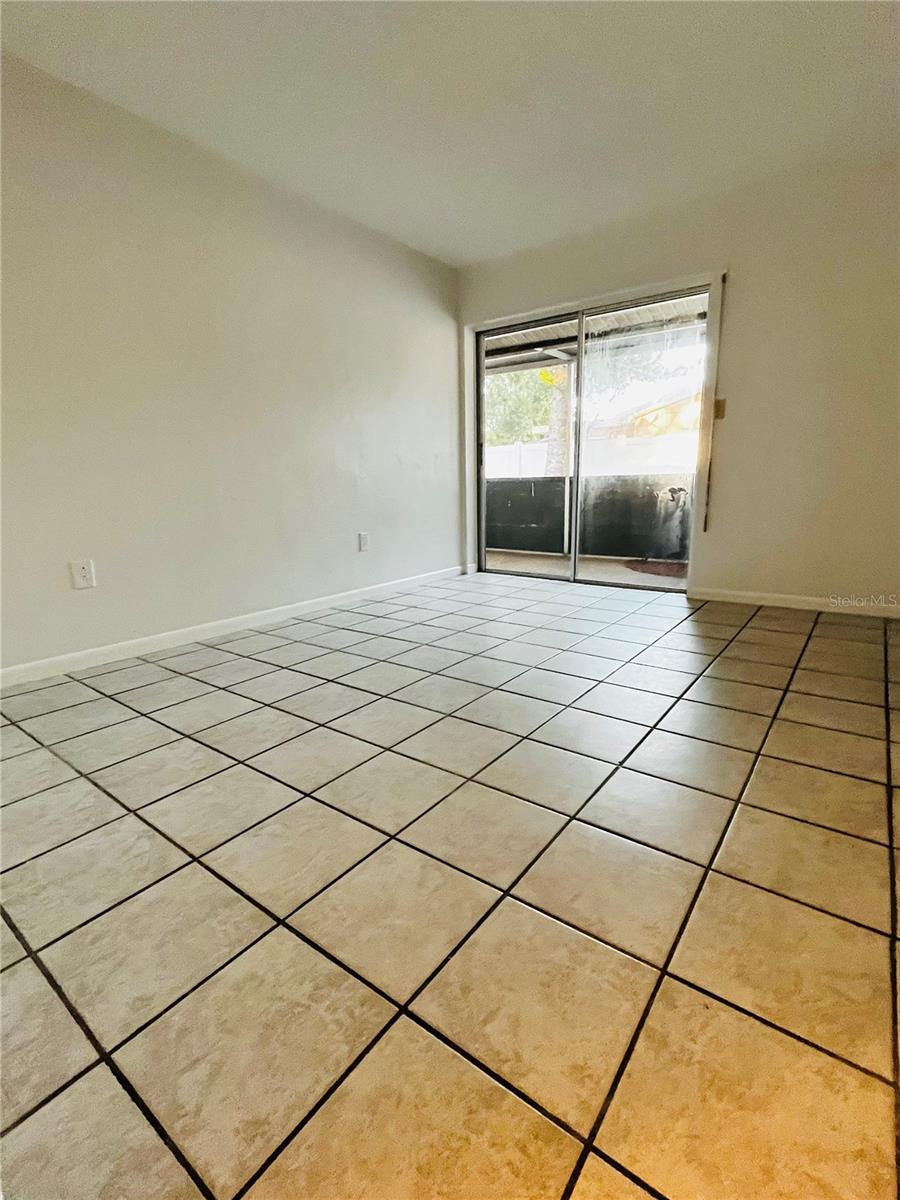 7401 21ST ST N, ST PETERSBURG, FL, 33702