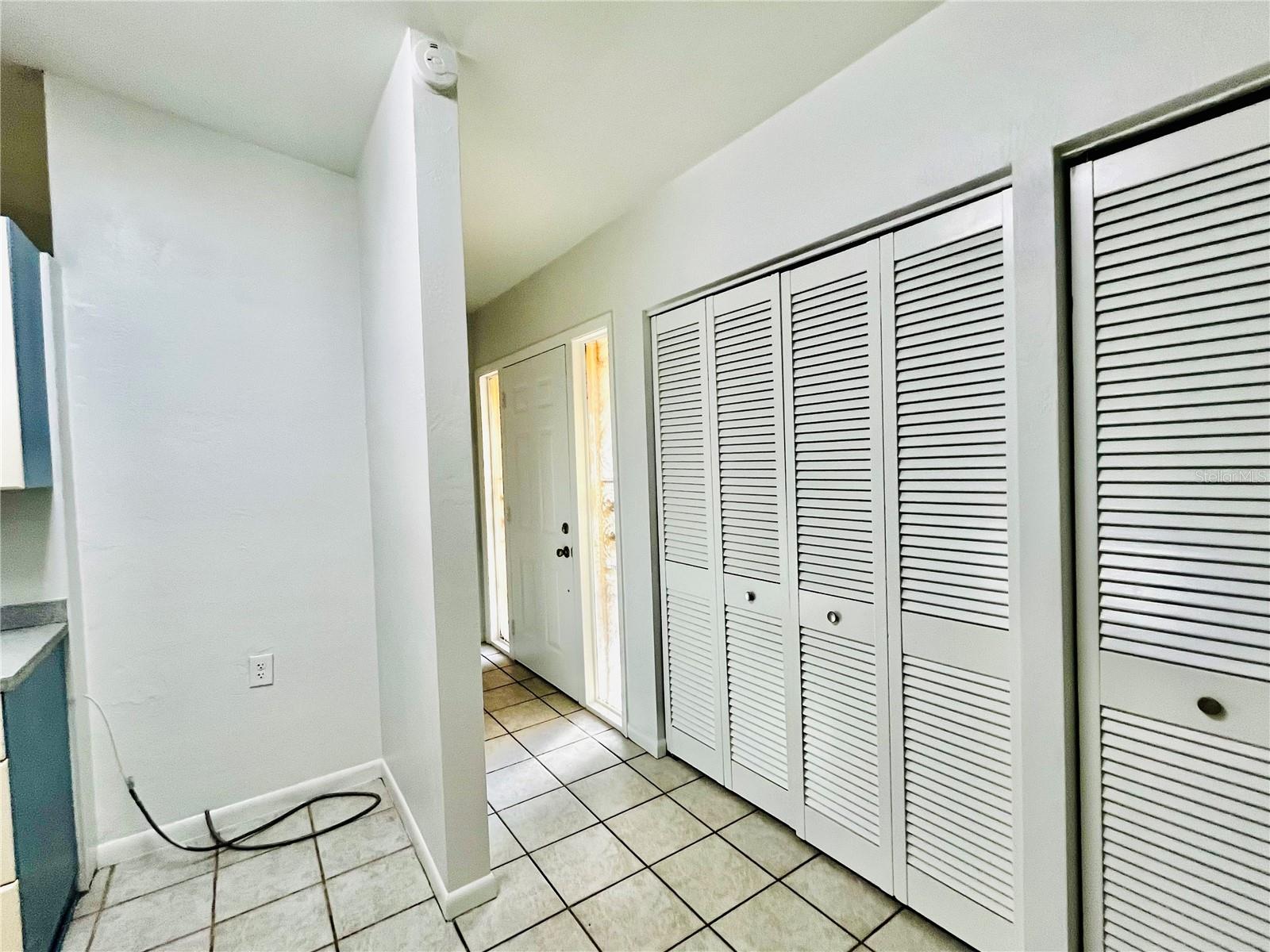 7401 21ST ST N, ST PETERSBURG, FL, 33702