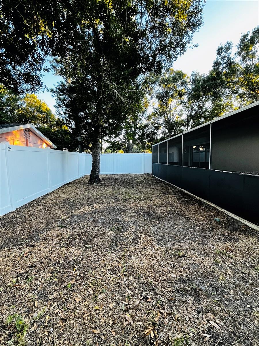 7401 21ST ST N, ST PETERSBURG, FL, 33702