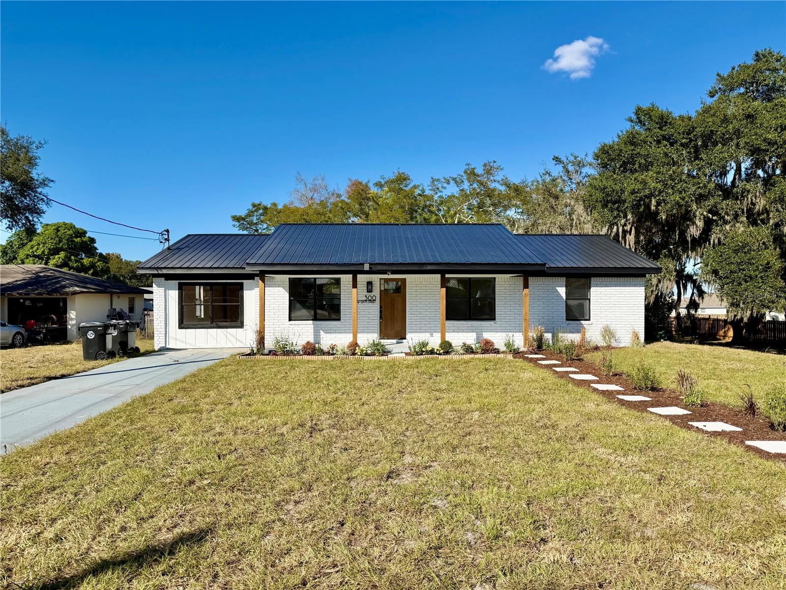 300 W 6TH ST, FROSTPROOF, FL, 33843