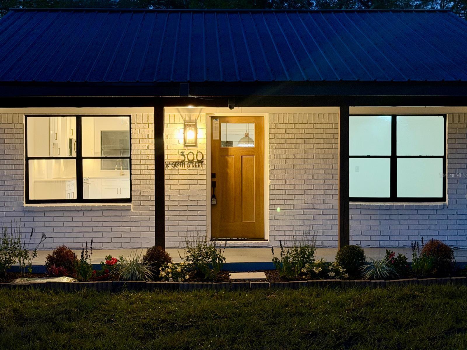 300 W 6TH ST, FROSTPROOF, FL, 33843