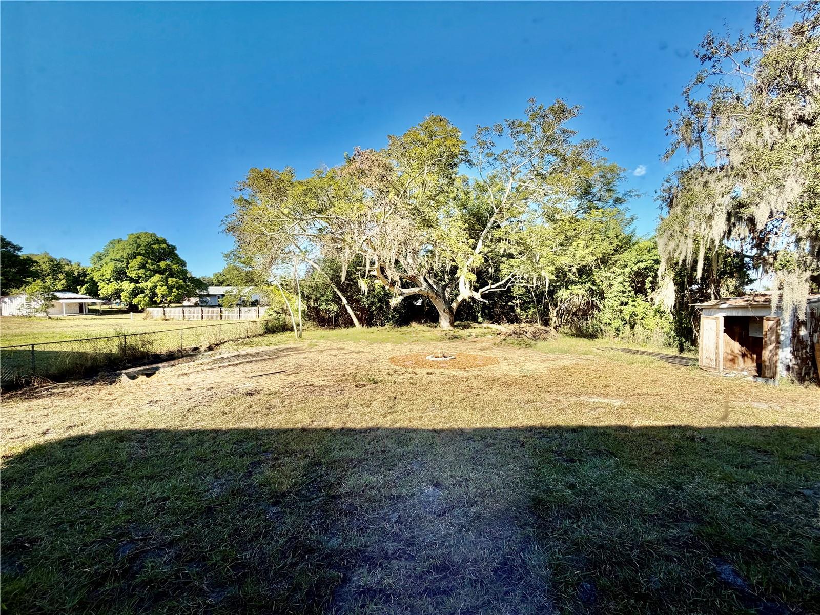 300 W 6TH ST, FROSTPROOF, FL, 33843