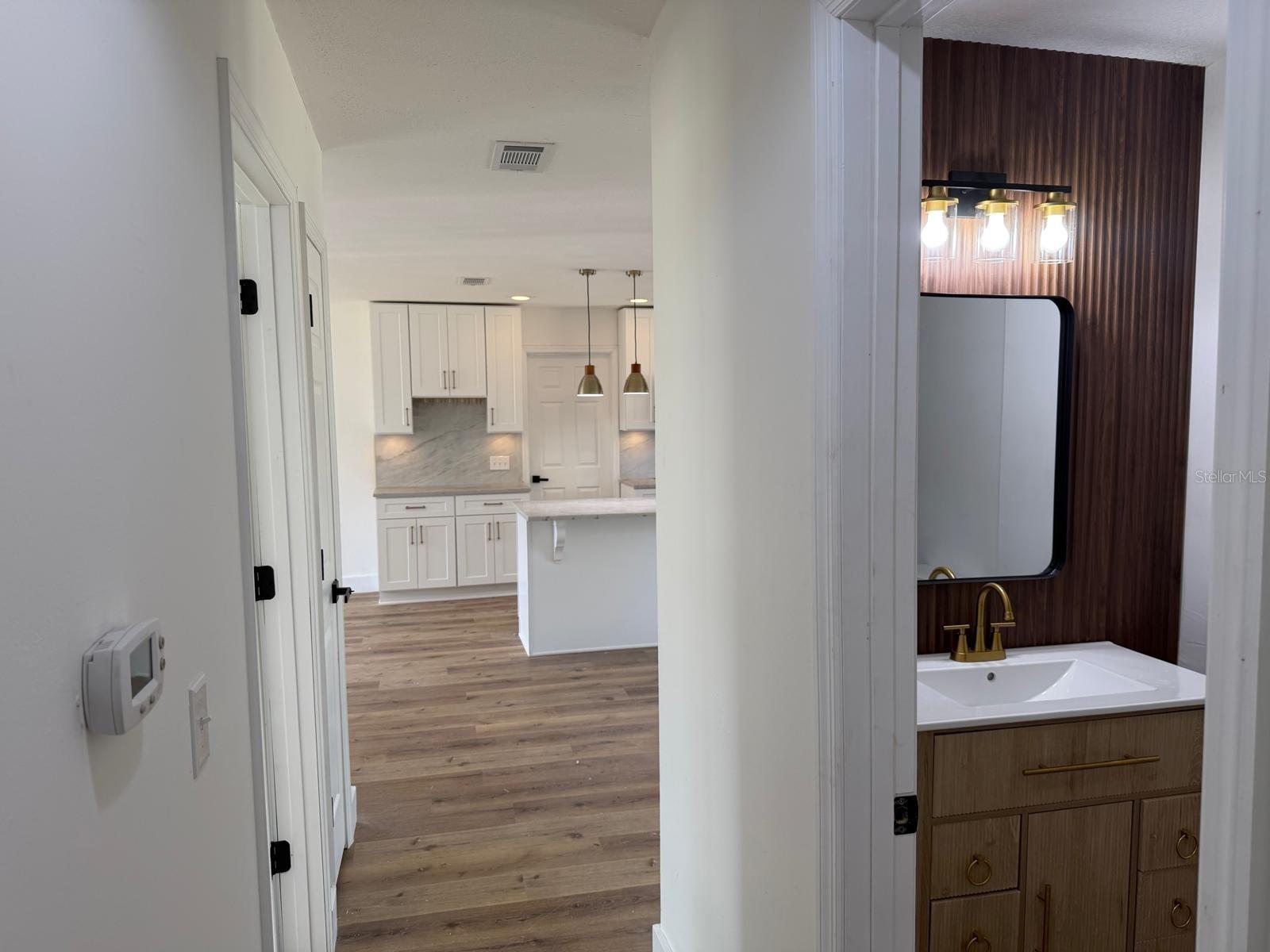 300 W 6TH ST, FROSTPROOF, FL, 33843