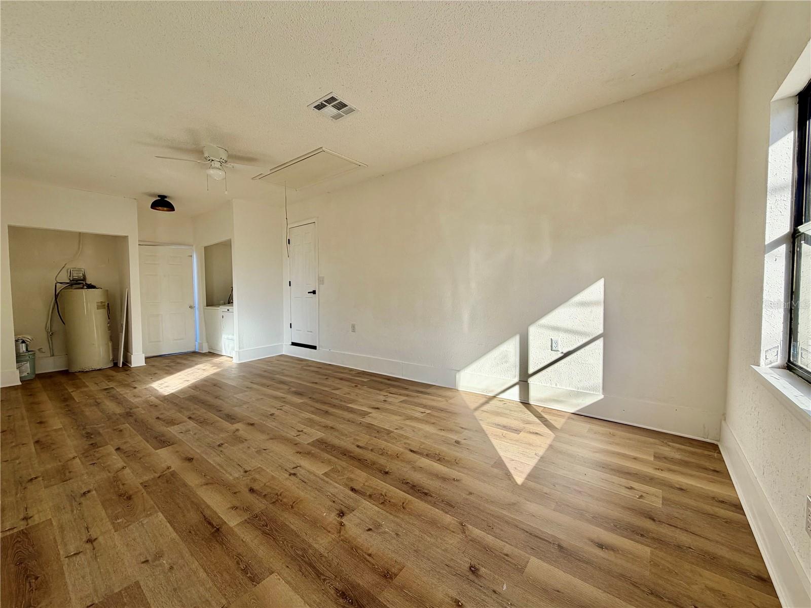 300 W 6TH ST, FROSTPROOF, FL, 33843