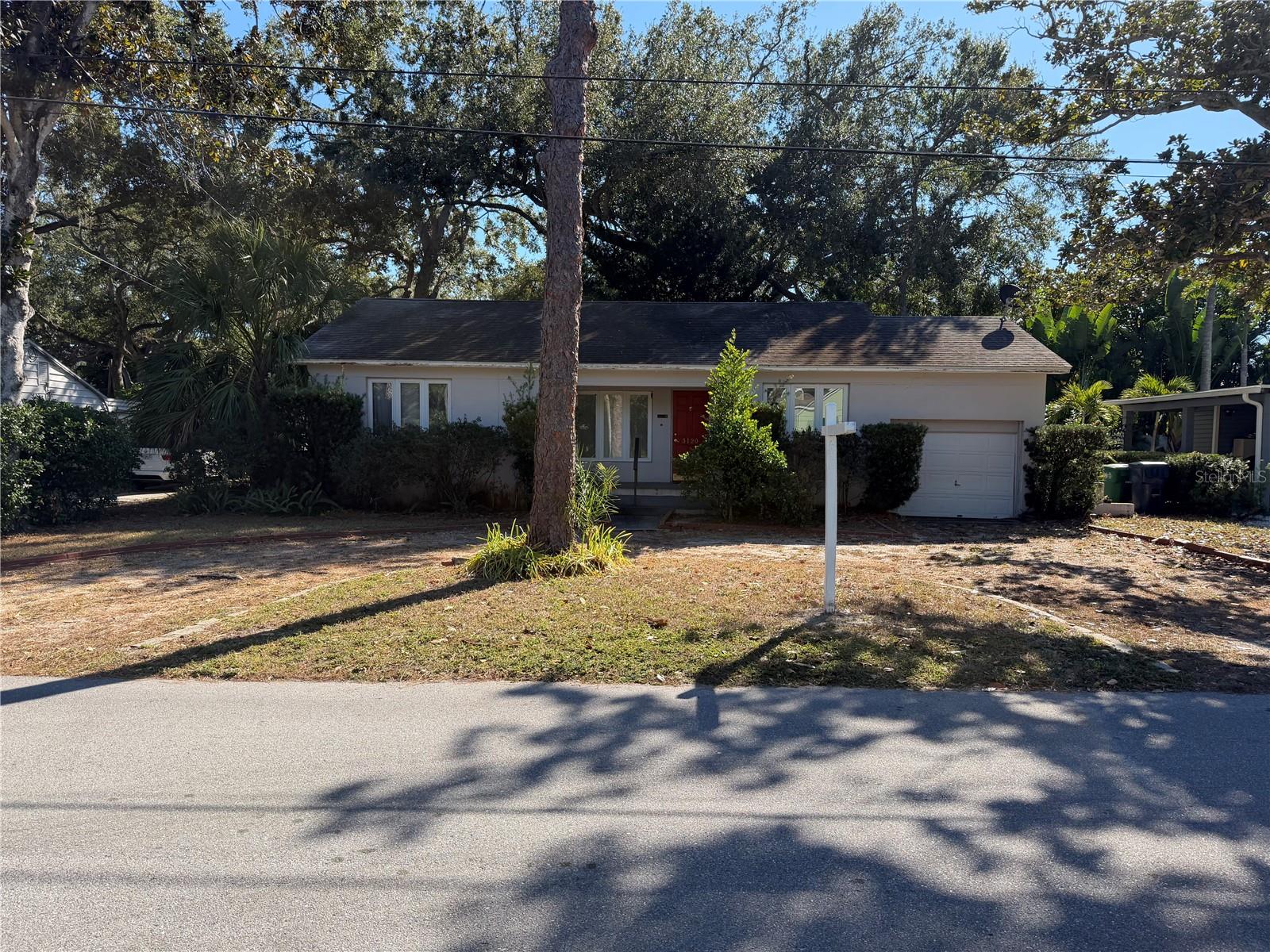 3120 W COACHMAN AVE, TAMPA, FL, 33611