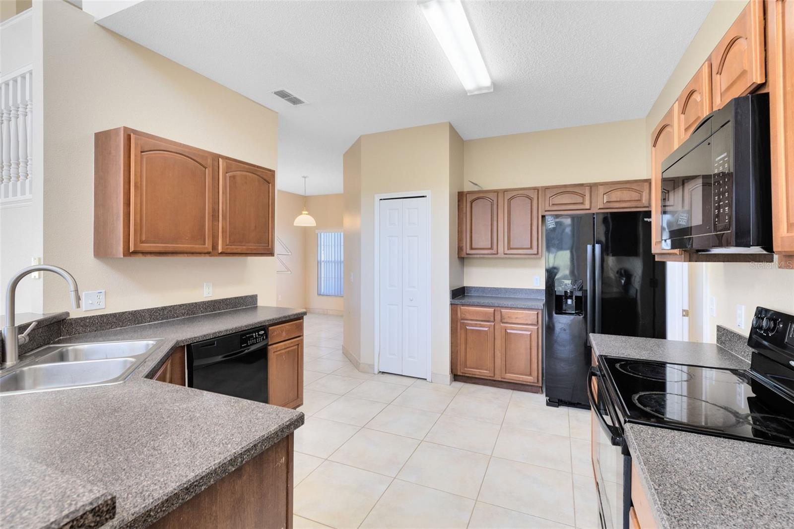 302 ERIE DR, POINCIANA, FL, 34759