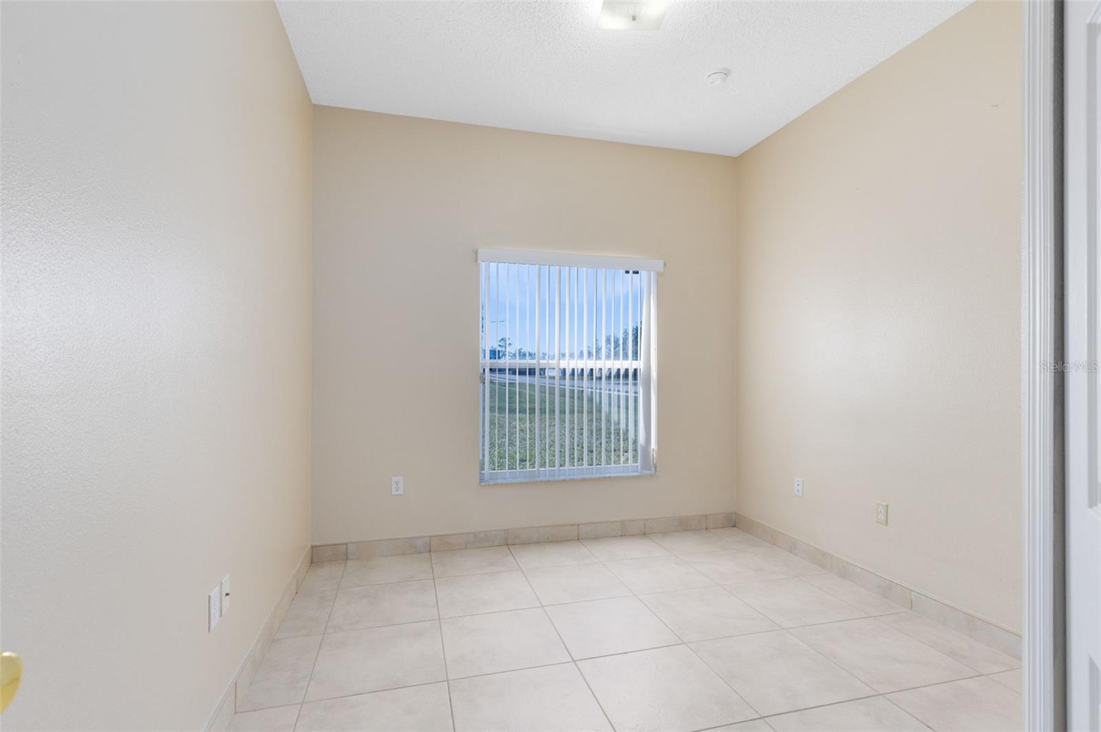 302 ERIE DR, POINCIANA, FL, 34759