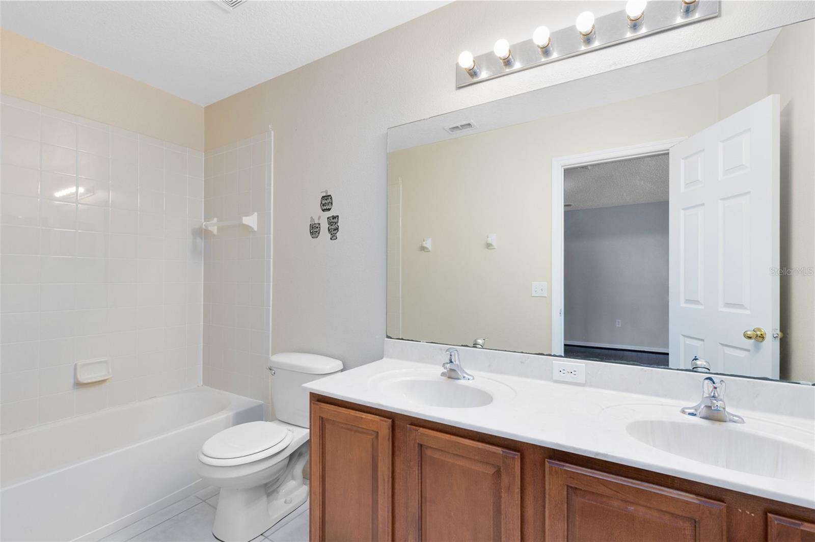 302 ERIE DR, POINCIANA, FL, 34759