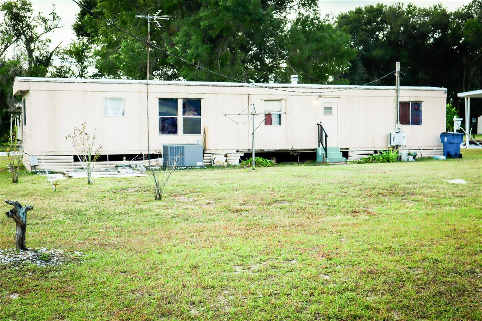 TB8448381 Property Photo