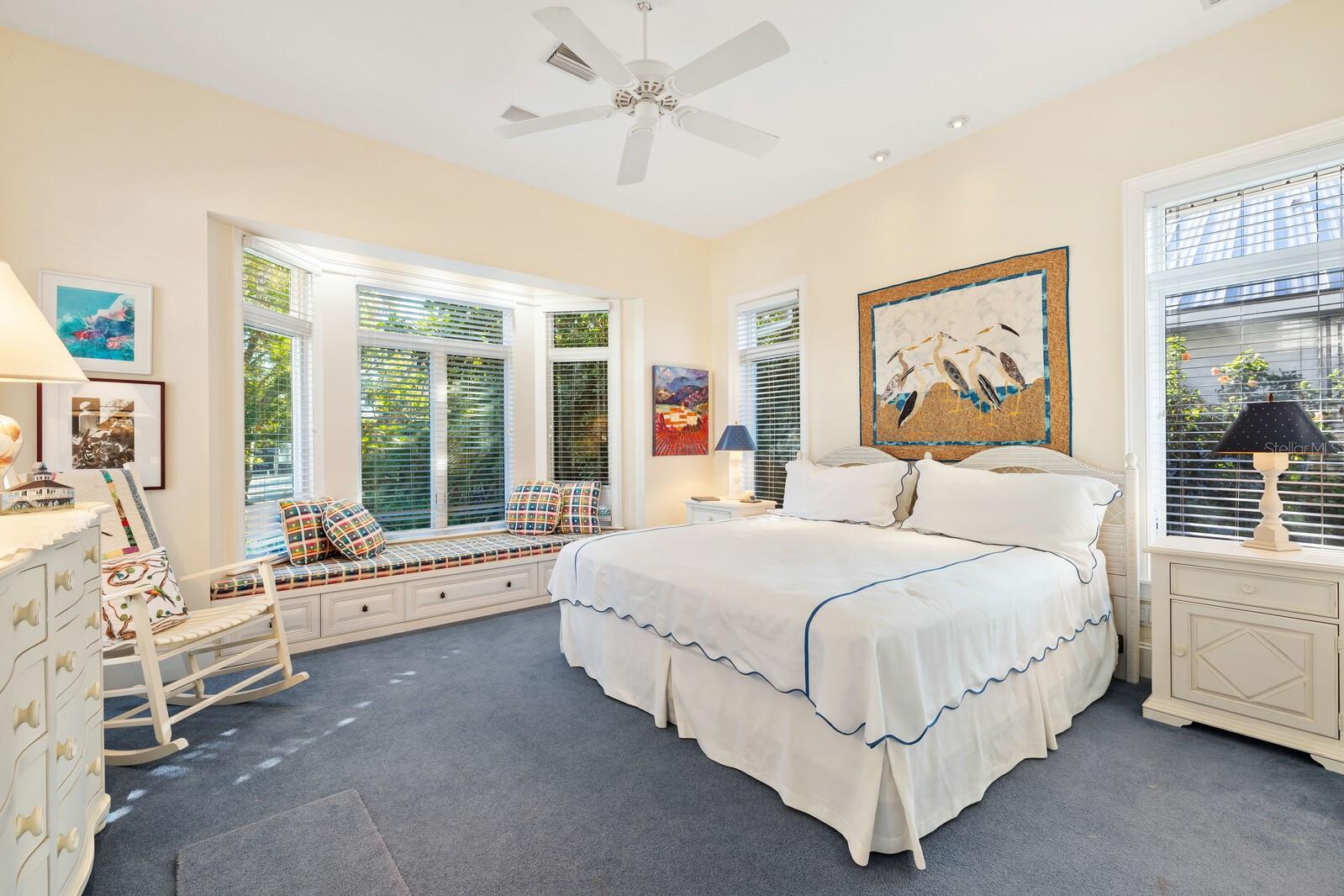 D6144778 Property Photo