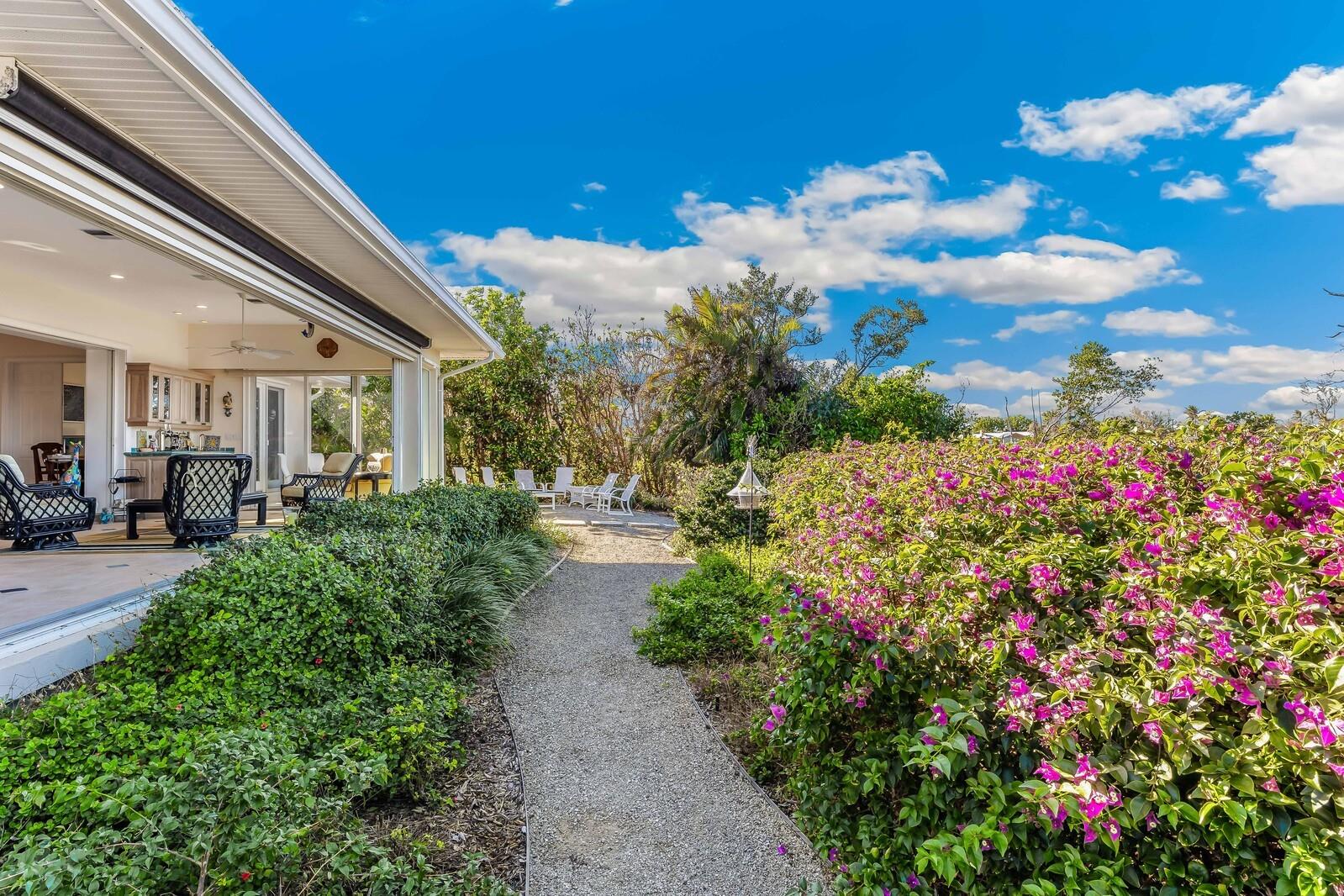 D6144778 Property Photo