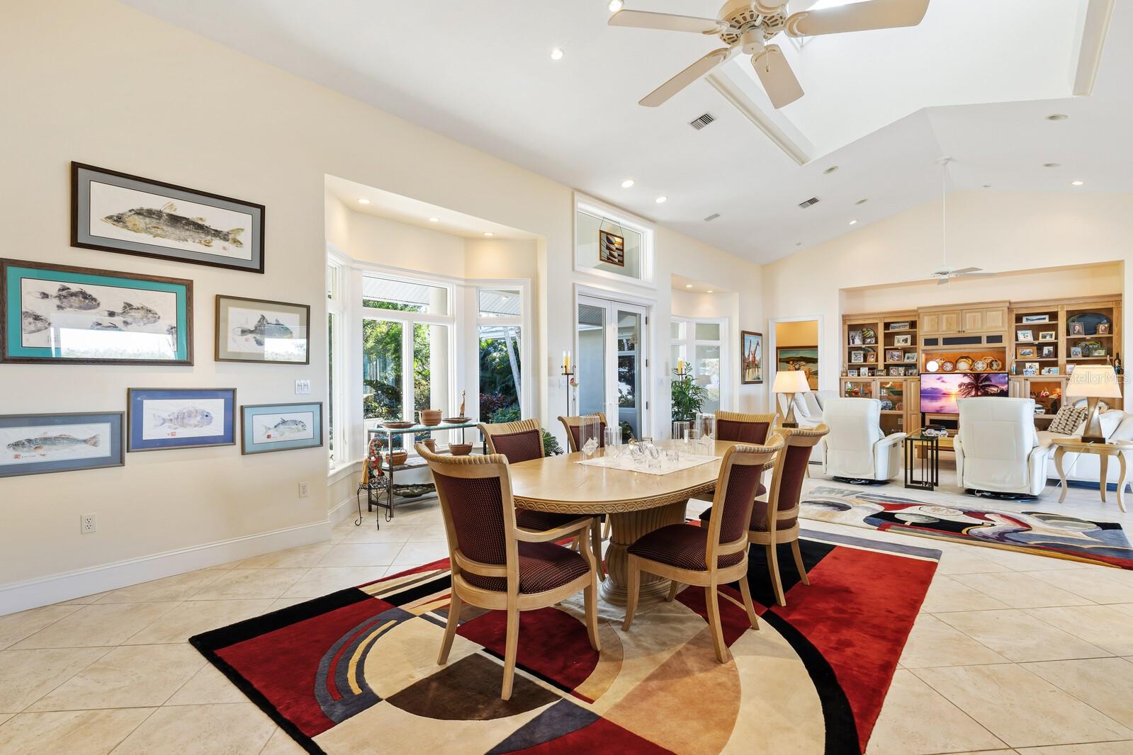 D6144778 Property Photo