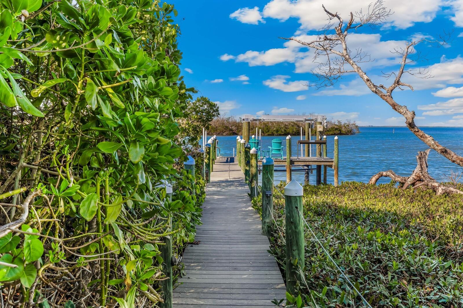 D6144778 Property Photo