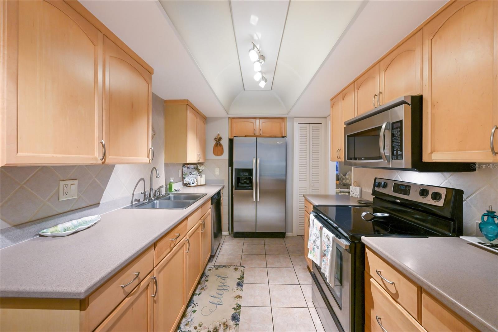 2503 BENEVA RD #3, SARASOTA, FL, 34232