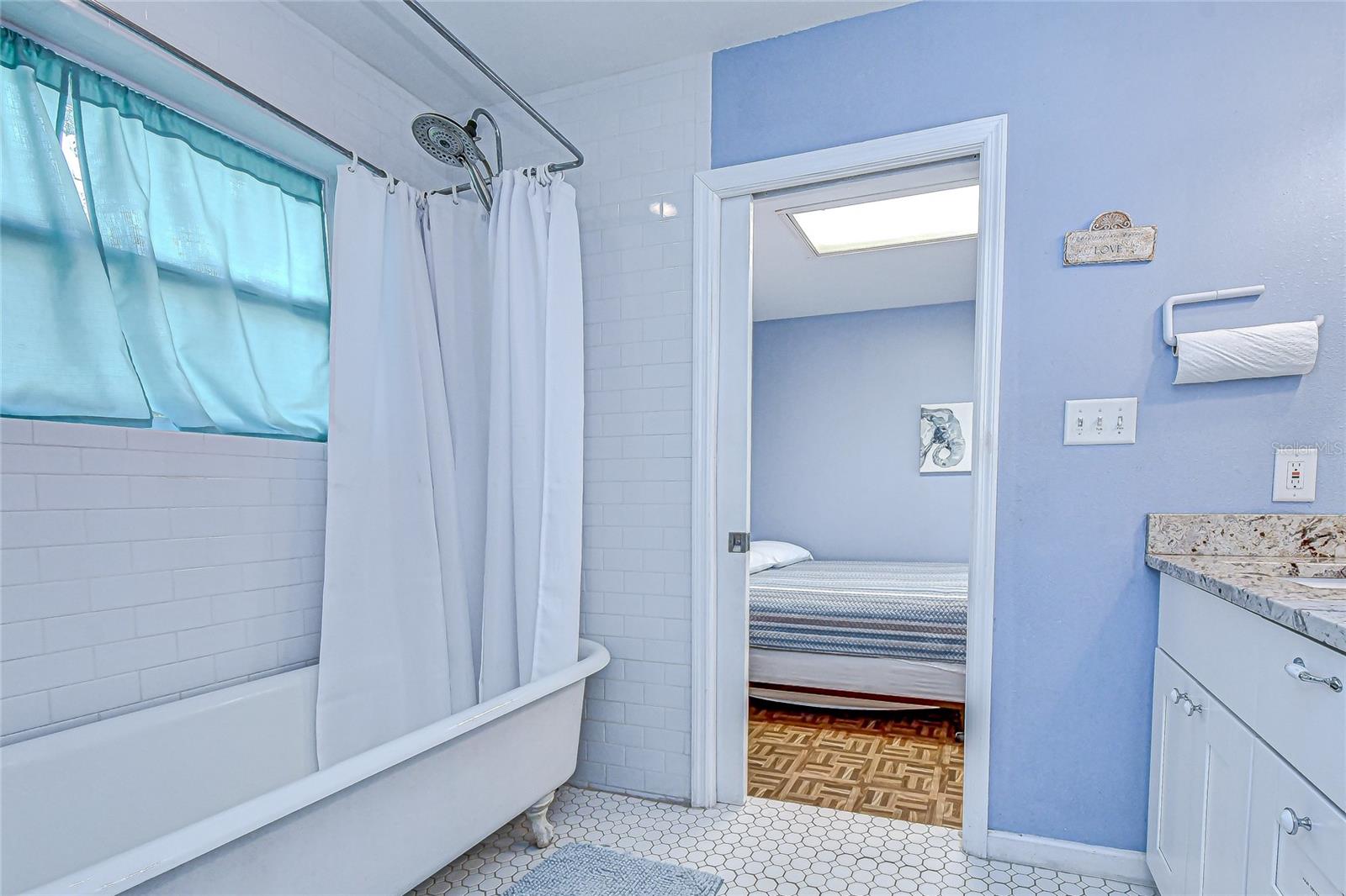 11313 MARJORY AVE, TAMPA, FL, 33612