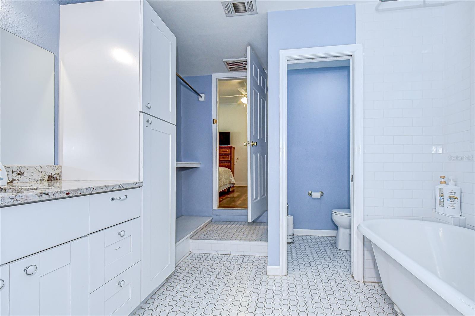 11313 MARJORY AVE, TAMPA, FL, 33612