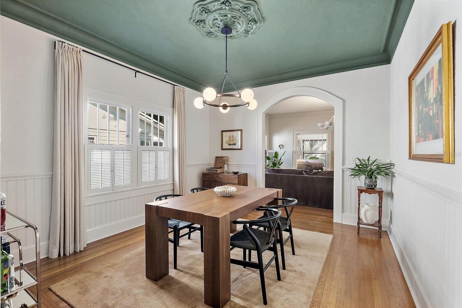 1104 12TH ST, ST PETERSBURG, FL, 33705